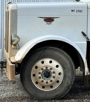 2013 PETERBILT 388 Hood