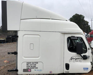 2015 FREIGHTLINER CASCADIA 125 Cab Assembly