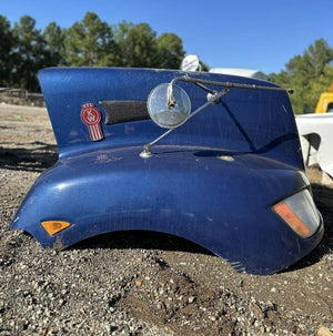  KENWORTH  Hood
