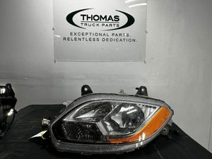 2021 INTERNATIONAL LT625 Headlight Assembly