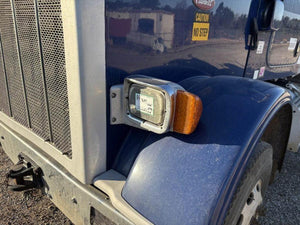 2015 PETERBILT 367 Headlight Assembly