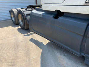 2020 INTERNATIONAL LT625 Side Fairing Cab Extender