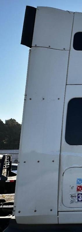 2021 INTERNATIONAL LT625 Side Fairing Cab Extender