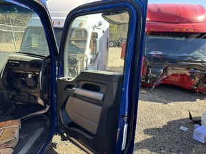2022 KENWORTH T680 Front Door Assembly