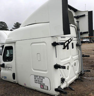 2015 FREIGHTLINER CASCADIA 125 Cab Assembly