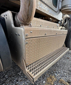 2013 PETERBILT 388 DPF Assembly