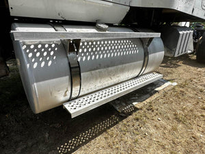 2005 INTERNATIONAL 9400I Fuel Tank