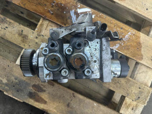 2015 DETROIT DD13 Fuel Injector