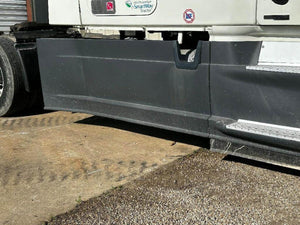 2015 FREIGHTLINER CASCADIA 125 Skirt Chassis Fairing