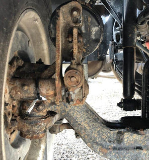 2010 MERITOR T800 Front Axle Assembly