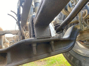 2005 INTERNATIONAL 9400I Front Axle Assembly