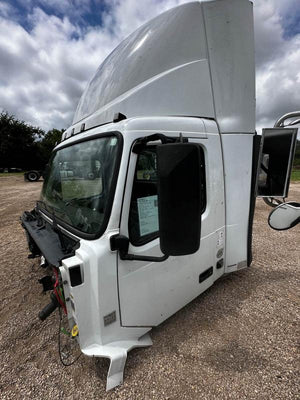 2014 VOLVO VNL Cab Assembly