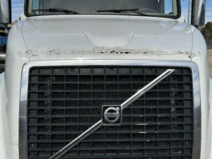2013 VOLVO VNL Hood