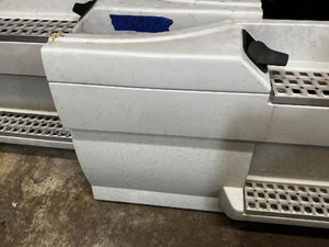 2014 VOLVO VNL Skirt Chassis Fairing