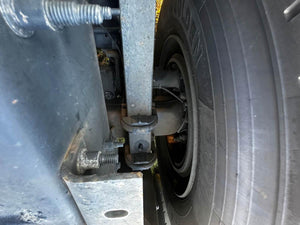 2014 MERITOR-ROCKWELL MT40-14X Rear Axle Assembly