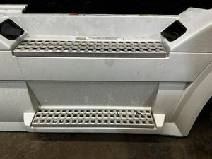 2014 VOLVO VNL Skirt Chassis Fairing
