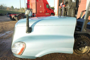 2012 FREIGHTLINER CASCADIA Hood