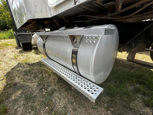 2005 INTERNATIONAL 9400I Fuel Tank
