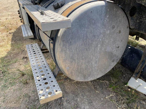 2017 FREIGHTLINER CASCADIA Fuel Tank