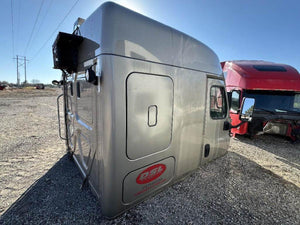 2015 FREIGHTLINER CASCADIA Cab Assembly